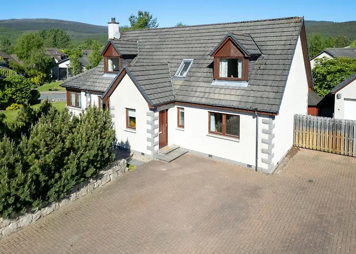 Villa Craigmore Lodge By Interhome